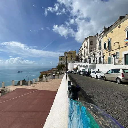 Casa Vacanza: The Wind Rose Vietri sul Mare